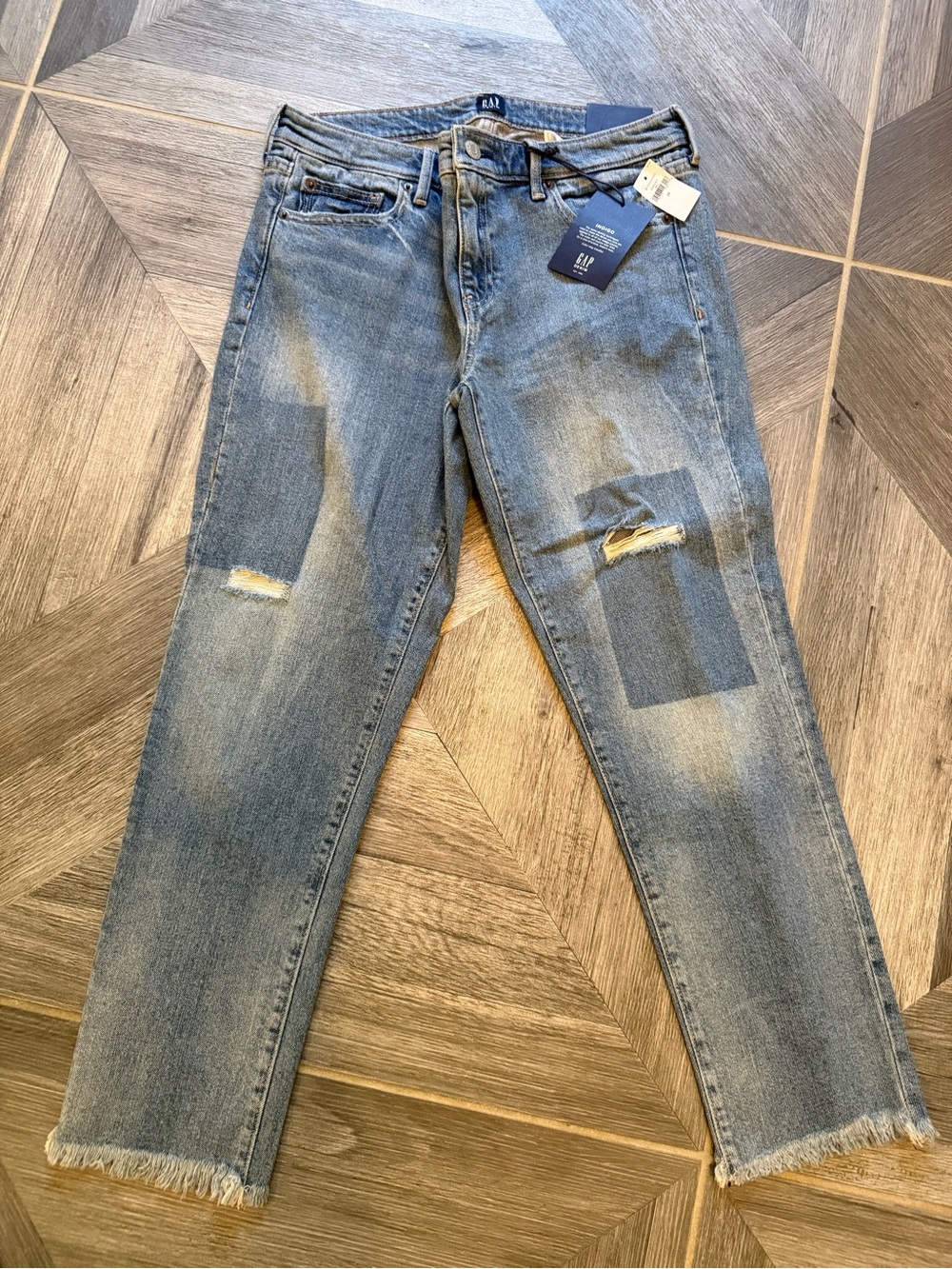 GAP Men’s Light Wash Distressed Slim Jeans